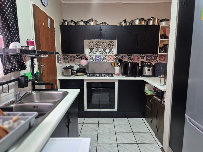 Prime Investment in Buccleuch – Large Garden & Great Security - Photo 9