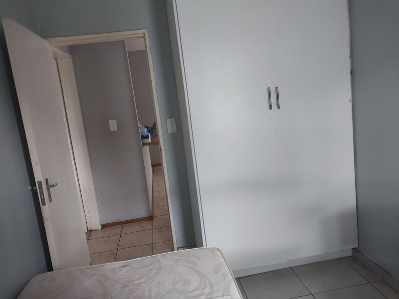 3 Bedroom Sharing Apartment (FEMALES ONLY) - Photo 10