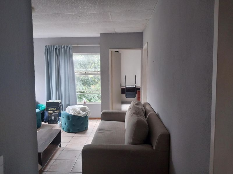 3 Bedroom Sharing Apartment (FEMALES ONLY) - Photo 6