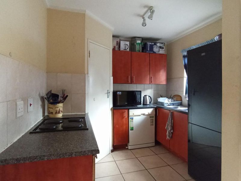 Perfect Lock up and Go!! - Photo 6