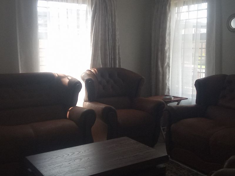 3 Bedroom House - settle and grow in Protea Glen Ext 44 - Photo 4