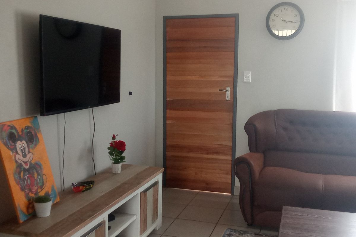 3 Bedroom House - settle and grow in Protea Glen Ext 44 - Photo 3