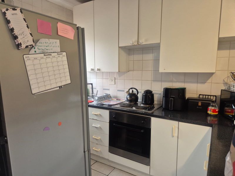 Apartment For Sale In Sandton - Photo 5