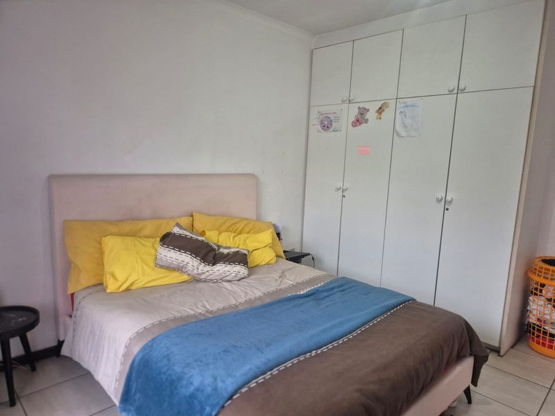 Apartment For Sale In Sandton - Photo 3