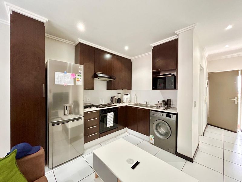 Where Modern Living Meets Ultimate Convenience! - Photo 3