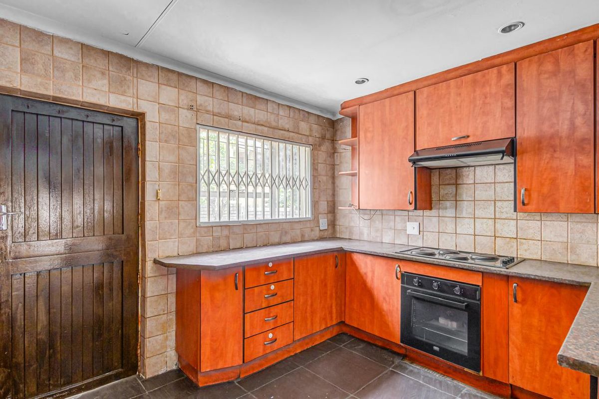 Old Home, New Possibilities - Photo 5