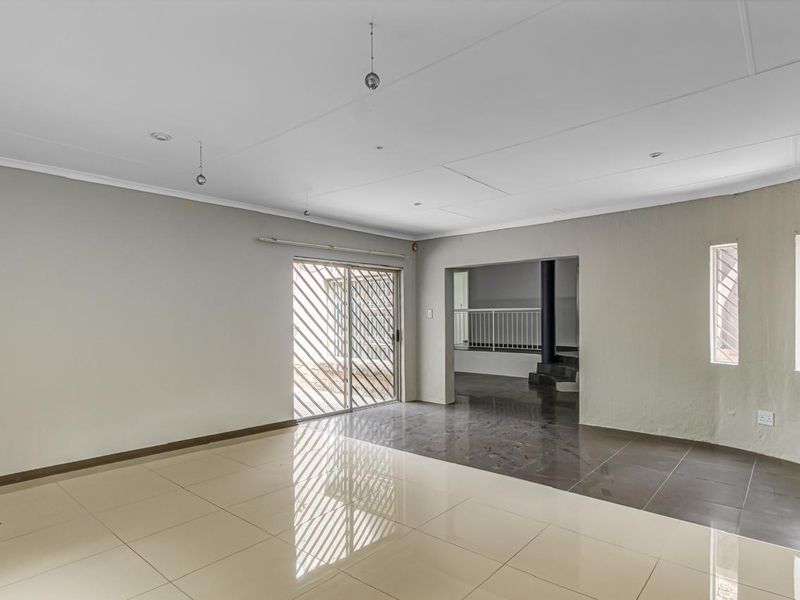 Old Home, New Possibilities - Photo 9