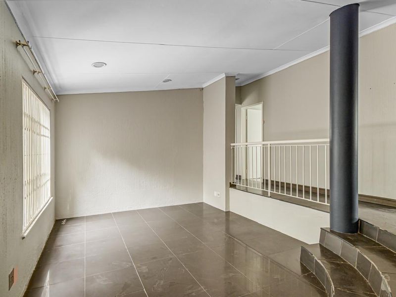 Old Home, New Possibilities - Photo 7