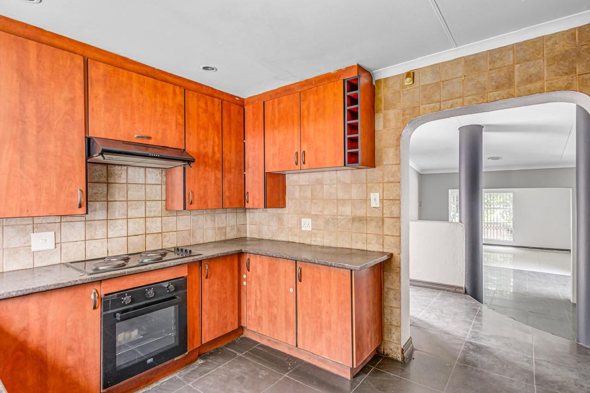 Old Home, New Possibilities - Photo 3