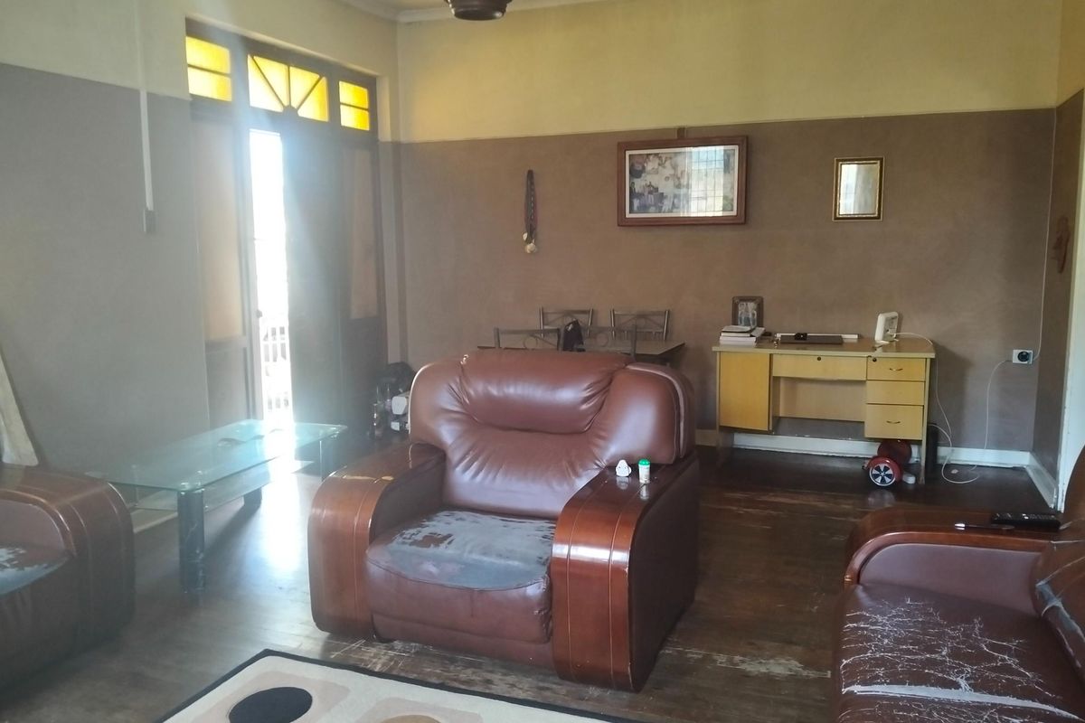 THREE BEDROOMS HOUSE FOR SALE IN TOWNSVIEW - Photo 3