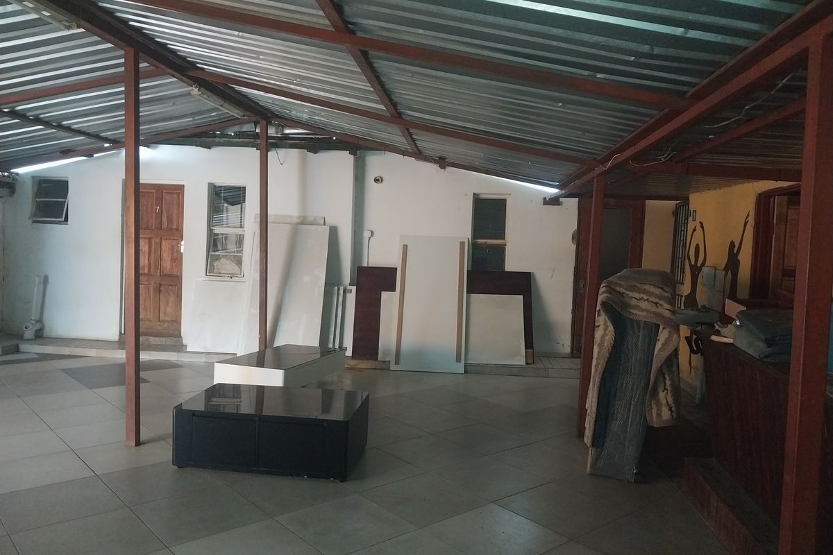 Guest House Investment Opportunity In Bellevue East - Photo 4