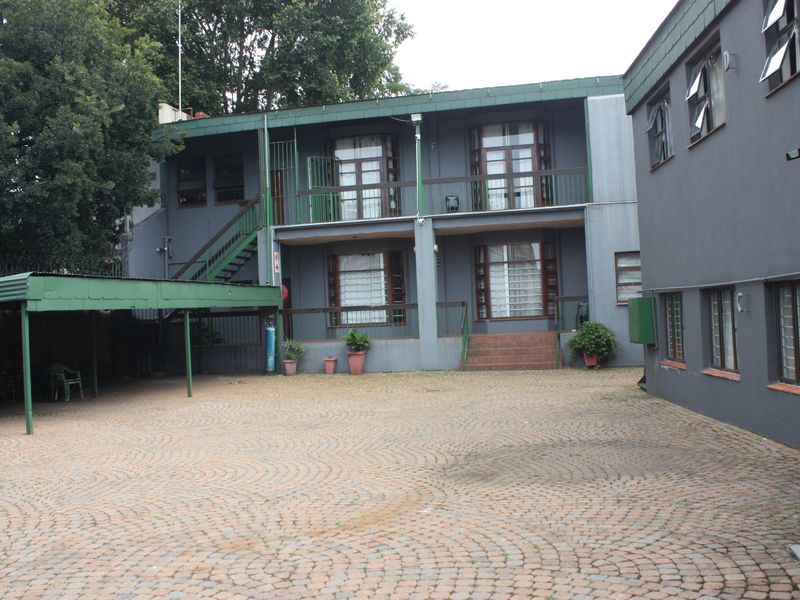 Ideal Student  accommodation in Auckland Park - Photo 3