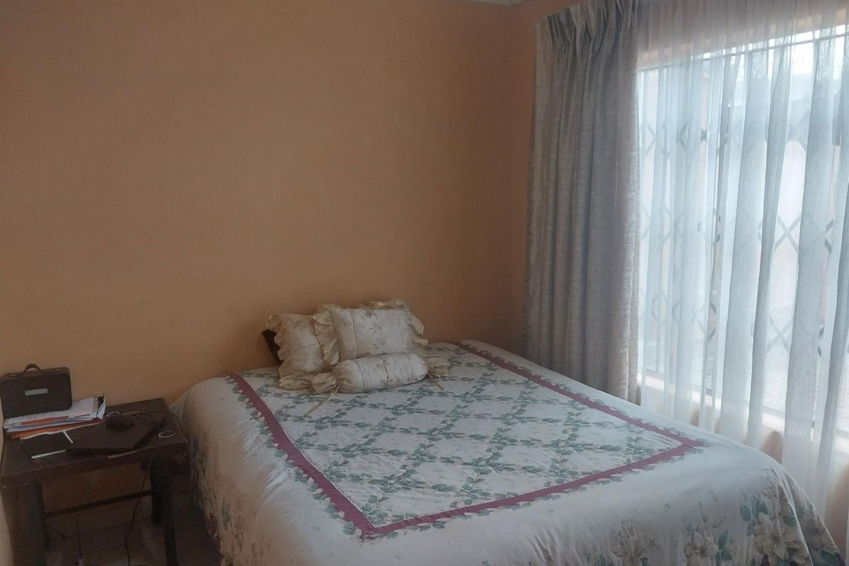 You Won't Believe This, 2 Bedroom Is Selling Quietly! - Photo 5