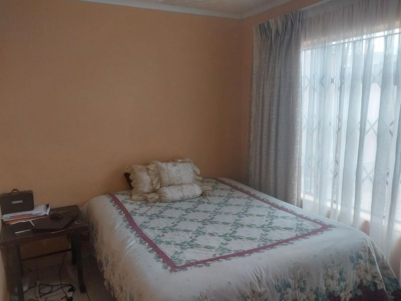 You Won't Believe This, 2 Bedroom Is Selling Quietly! - Photo 5