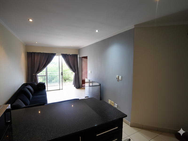 Sophisticated One-Bedroom Apartment with Panoramic Views Sandton - Photo 4