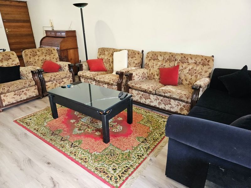 2 Bed, 2 Bathroom Apartment- Sandton - Photo 4