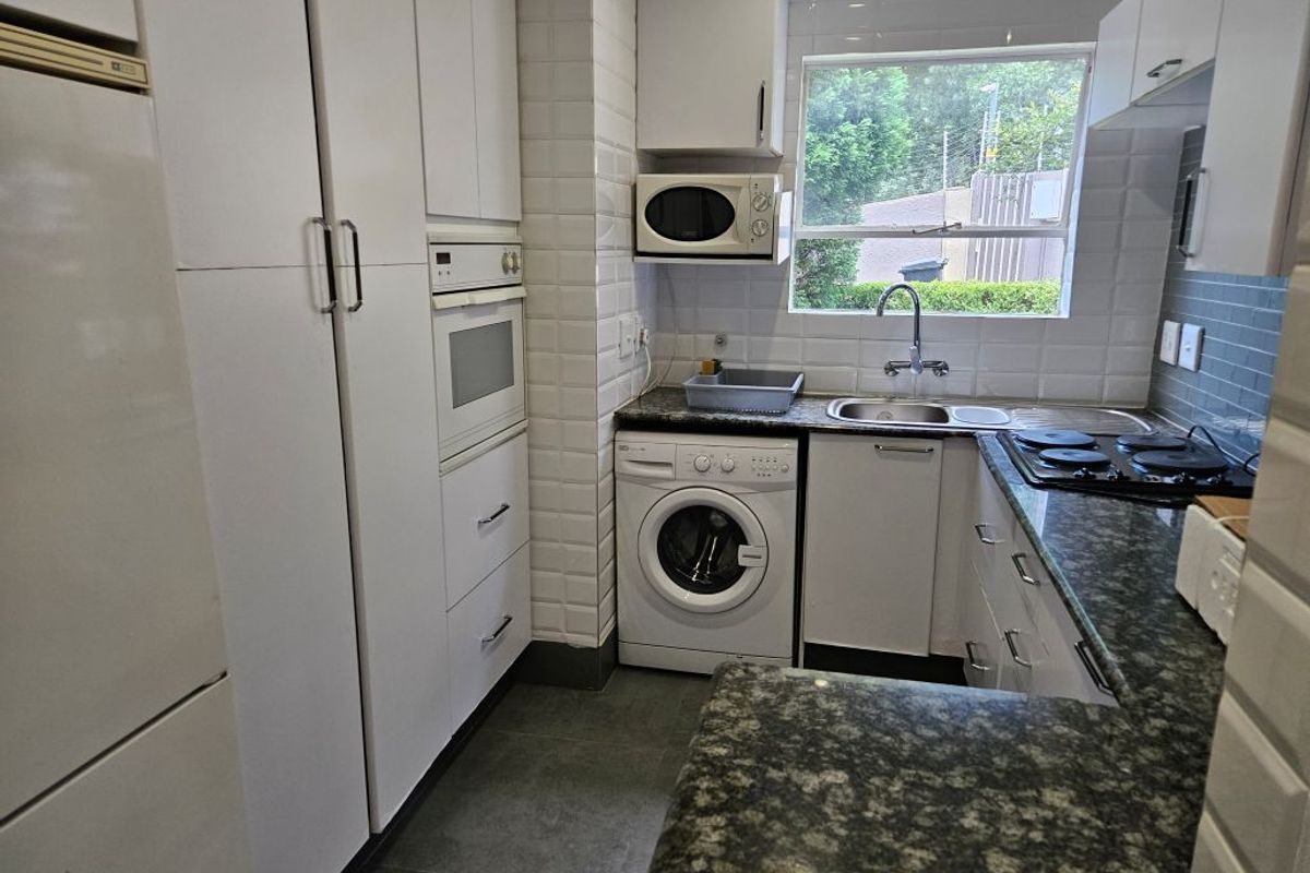 2 Bed, 2 Bathroom Apartment- Sandton - Photo 2