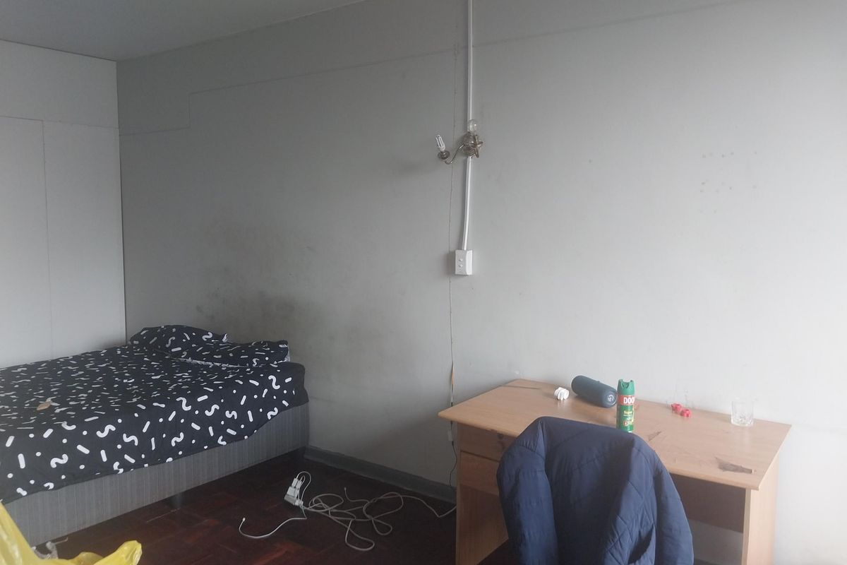 Apartment For Sale In Johannesburg - Photo 4