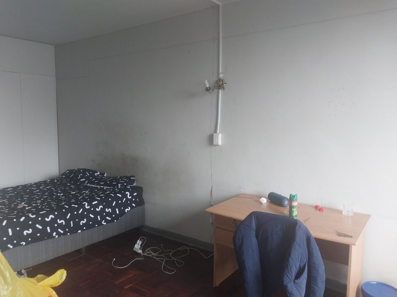 Apartment For Sale In Johannesburg - Photo 4