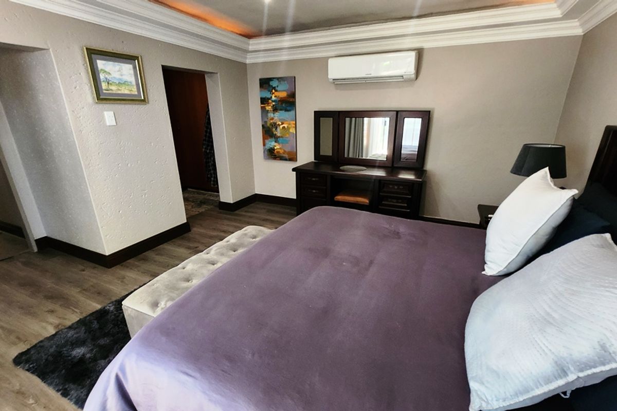 LOCATION! ENTERTAINERS DREAM!!! - Photo 4