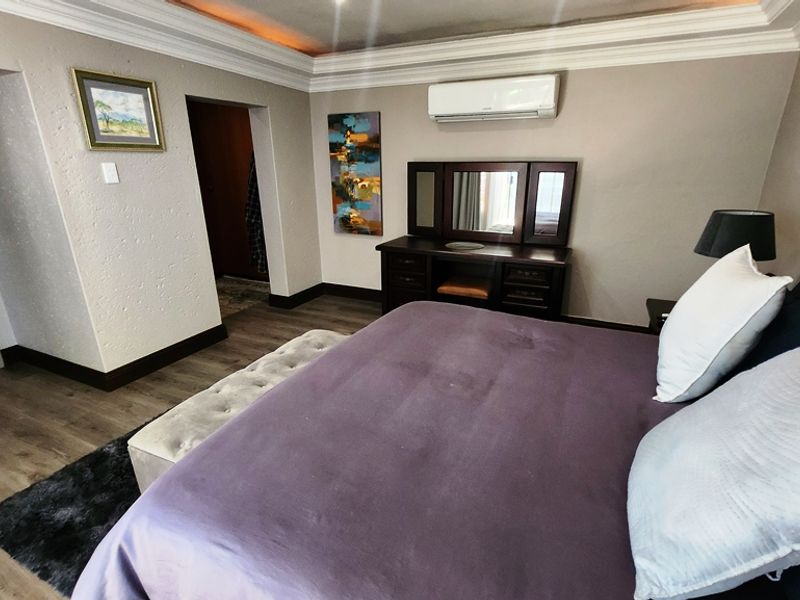 LOCATION! ENTERTAINERS DREAM!!! - Photo 4