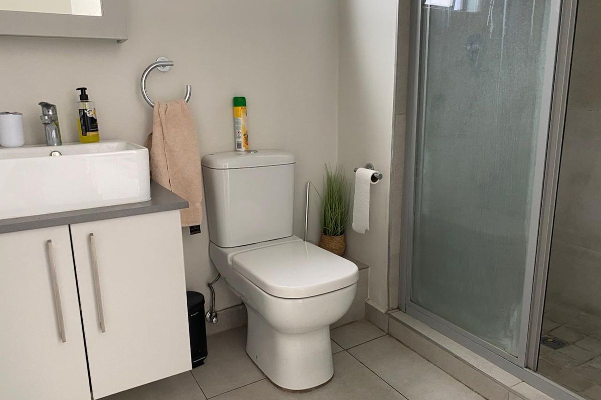 Spacious Furnished 2-Bedroom, Apartment To Let on 92 On New  in Midrand - Photo 4