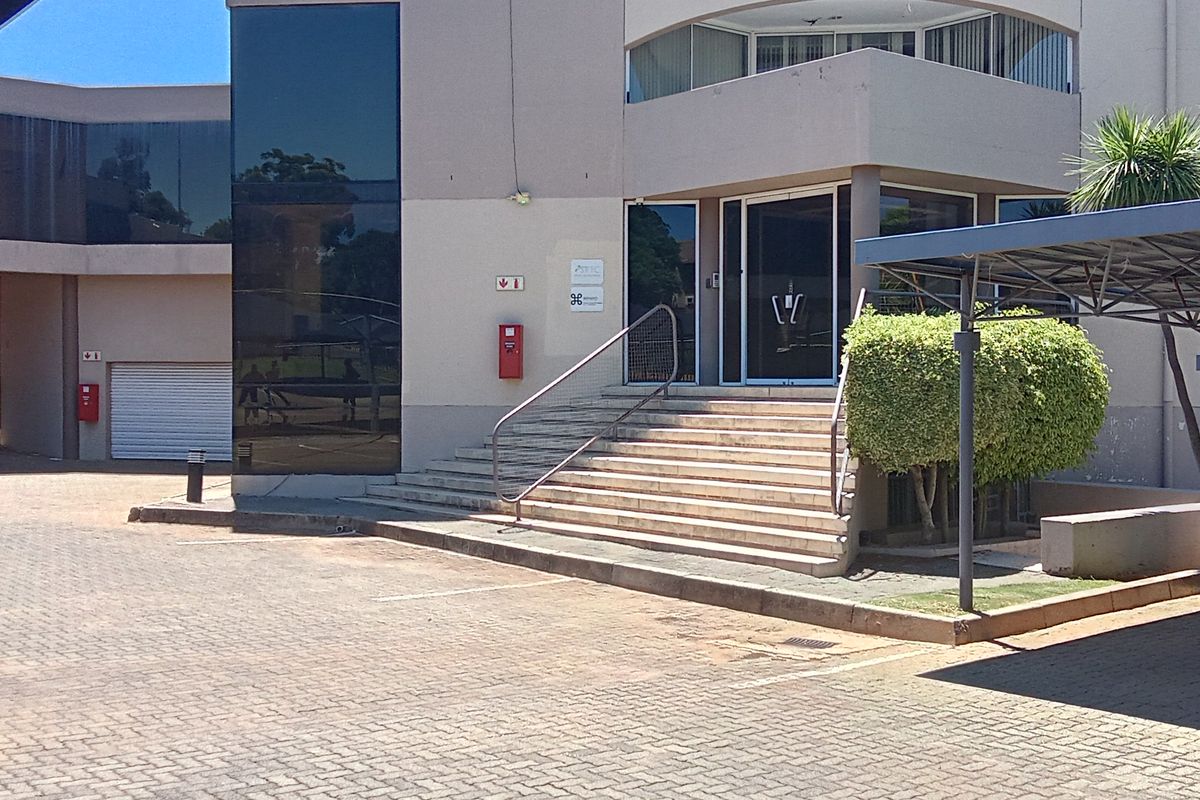 Office Park for Sale - Photo 4