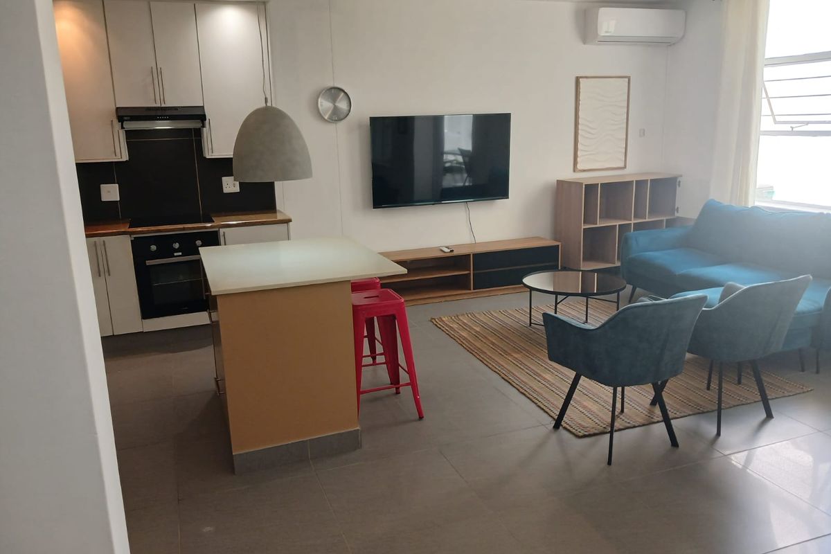 Stunning 2-bedroom furnished apartment to let in Sandhurst, Sandton — North Facing! - Photo 3