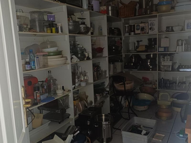 Stunning 5-bedroom freehold home in Winchester Hills, Johannesburg—perfect for family living and ent - Photo 6