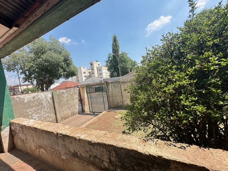 House For Sale In Johannesburg - Photo 3