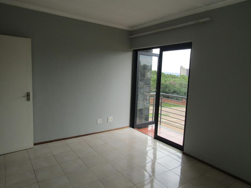 Apartment For Sale In Johannesburg - Photo 7