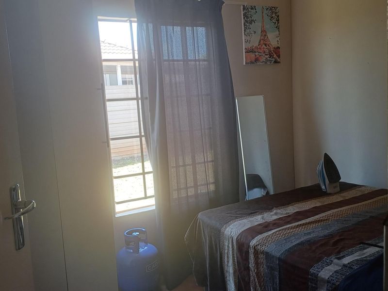 Freehold For Sale In Alberton - Photo 7