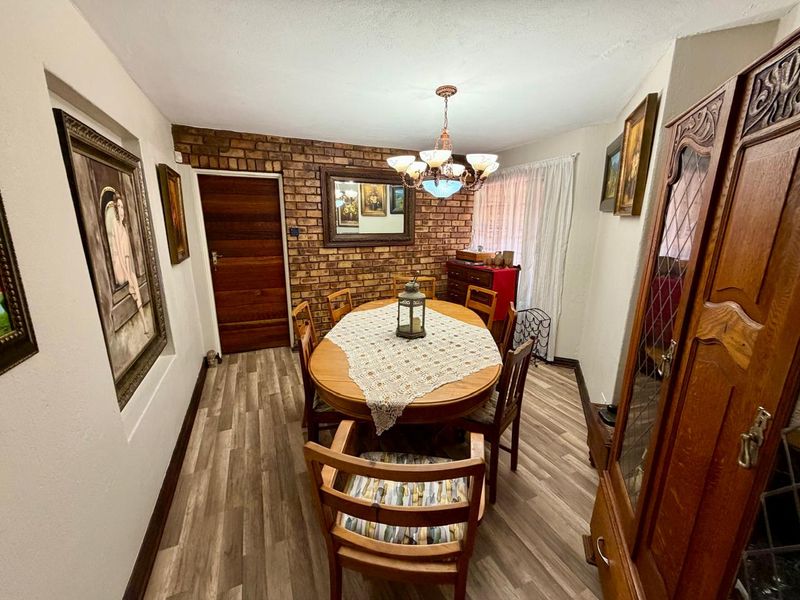 Sought After Boomed-Off Area! - Photo 3