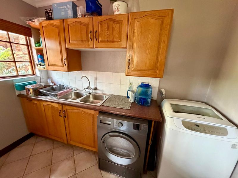 Sought After Boomed-Off Area! - Photo 8