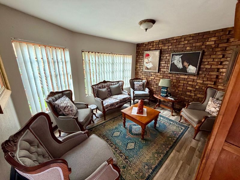 Sought After Boomed-Off Area! - Photo 2