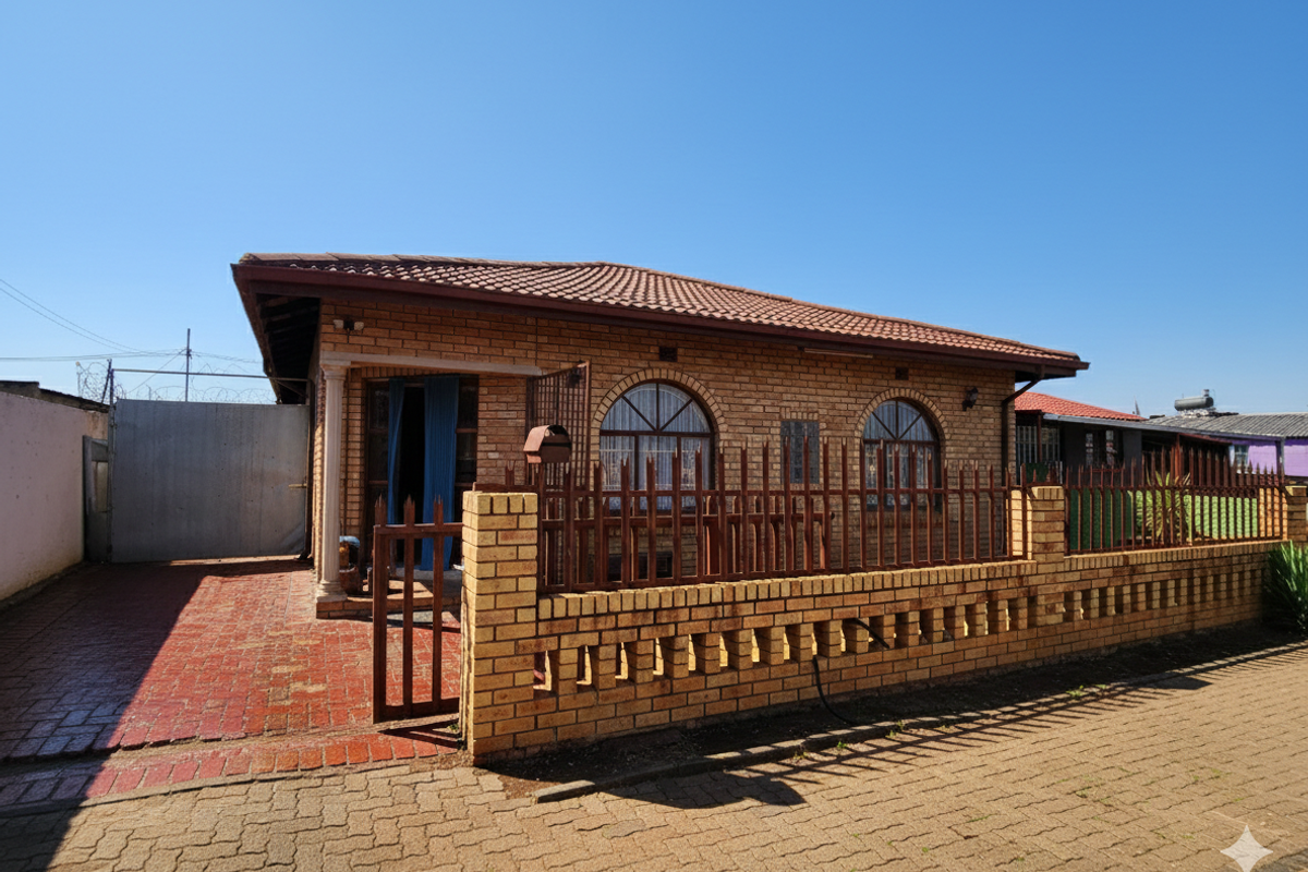 Modern Comfort Meets Suburban Serenity: Your Forever Home in Lenasia Ext 11 - Photo 2