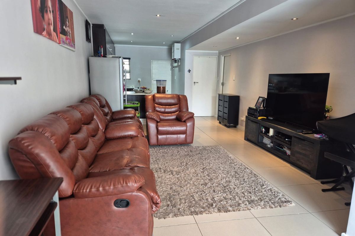 Incredible 2 Bedroom 2 Bath Apartment available for sale in Safe Complex in Rivonia - Photo 3