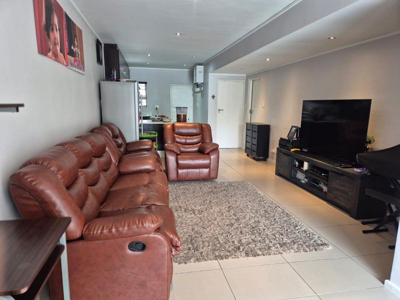 Incredible 2 Bedroom 2 Bath Apartment available for sale in Safe Complex in Rivonia - Photo 3