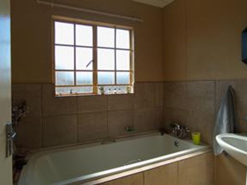 3 Bedroom House for sale in Klerksoord - Photo 8