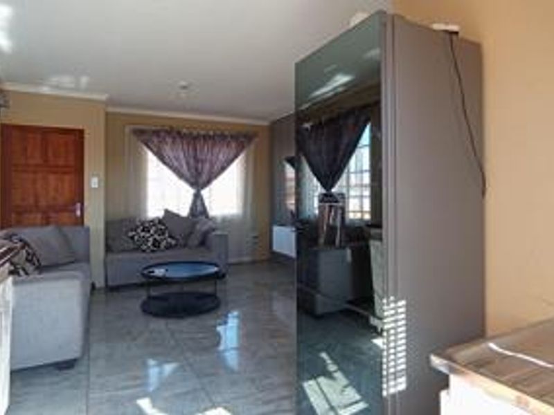 3 Bedroom House for sale in Klerksoord - Photo 2