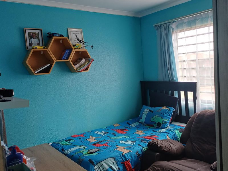 Freehold For Sale In Alberton - Photo 7