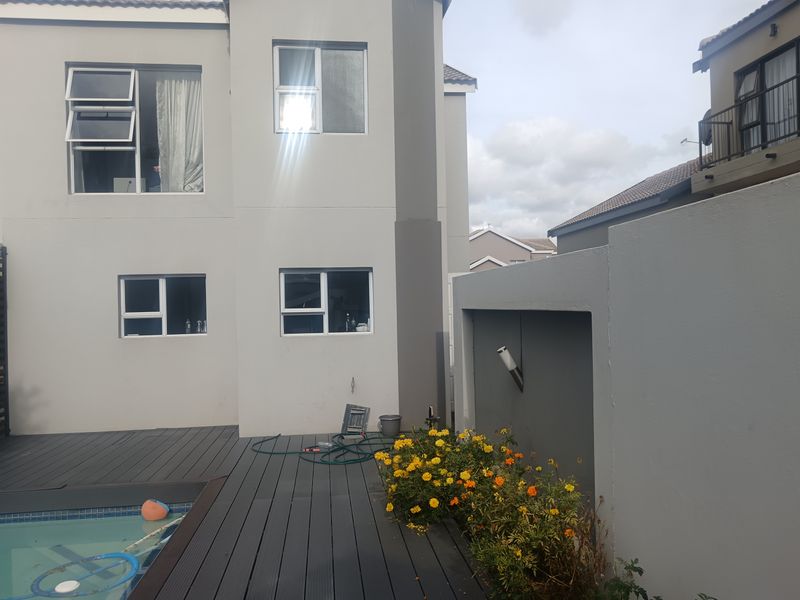 Gated Estate For Sale In Centurion - Photo 2