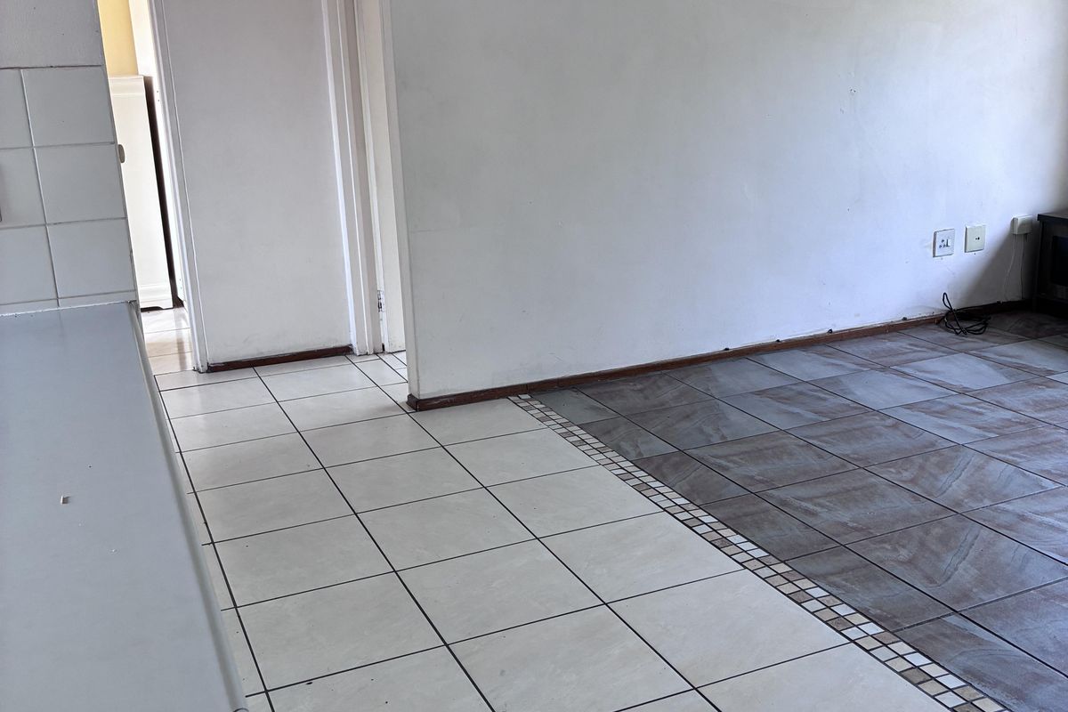 A Spacious Apartment for Sale Silkwood in Vorna Valley - Photo 3