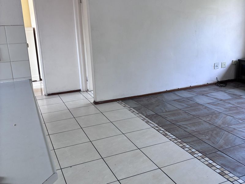 A Spacious Apartment for Sale Silkwood in Vorna Valley - Photo 3