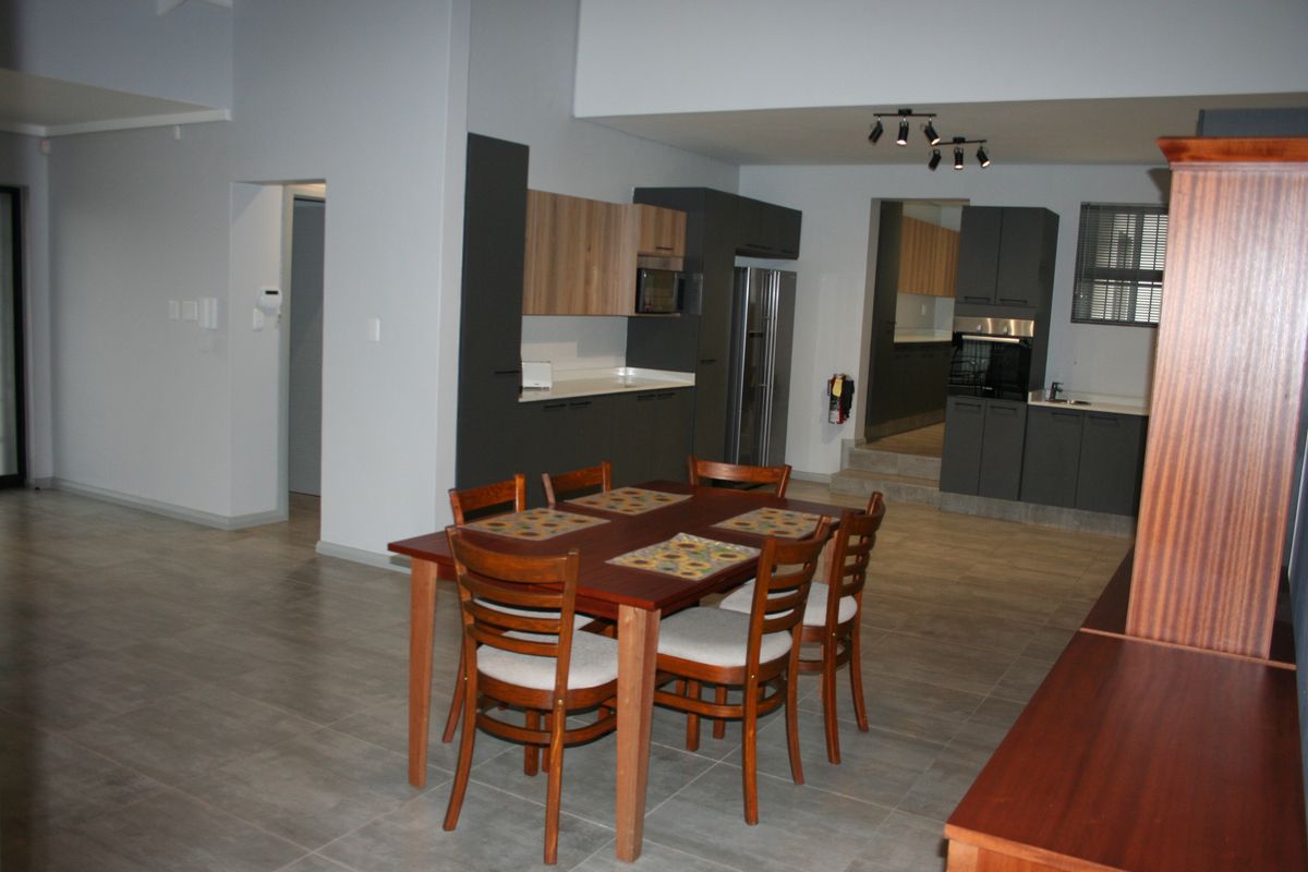 Prime 5-Unit Turnkey Investment Complex - Photo 3