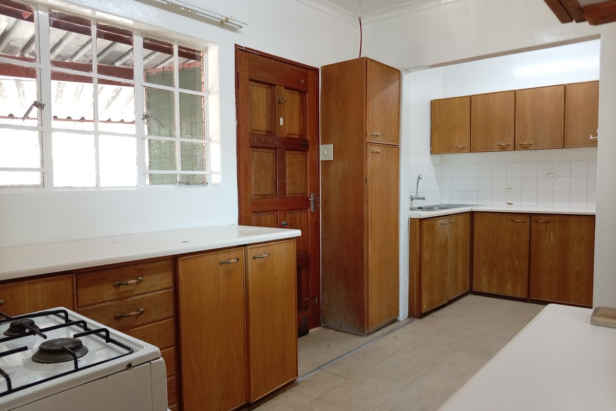 A Place to Call Home: Warmth, Views & Peace of Mind in Meyerville - Photo 5