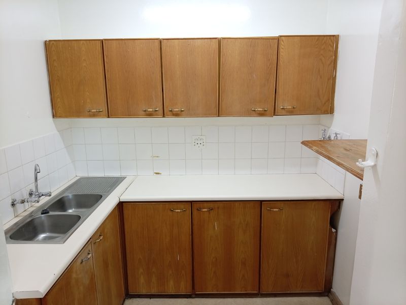 A Place to Call Home: Warmth, Views & Peace of Mind in Meyerville - Photo 8