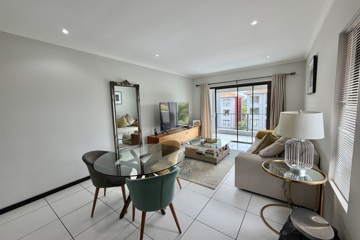 1-bed apartment in Laguna, Barbeque Downs, Midrand—modern living awaits! - Photo 2