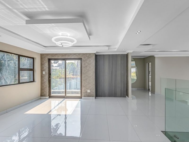 Brand-New Designer Family Home with Skyline Views & Investment Potential in Bryanston - Photo 8