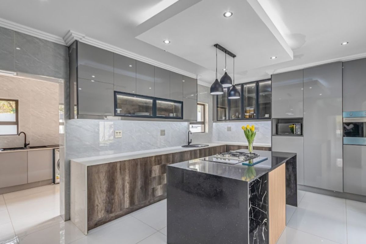 Brand-New Designer Family Home with Skyline Views & Investment Potential in Bryanston - Photo 2